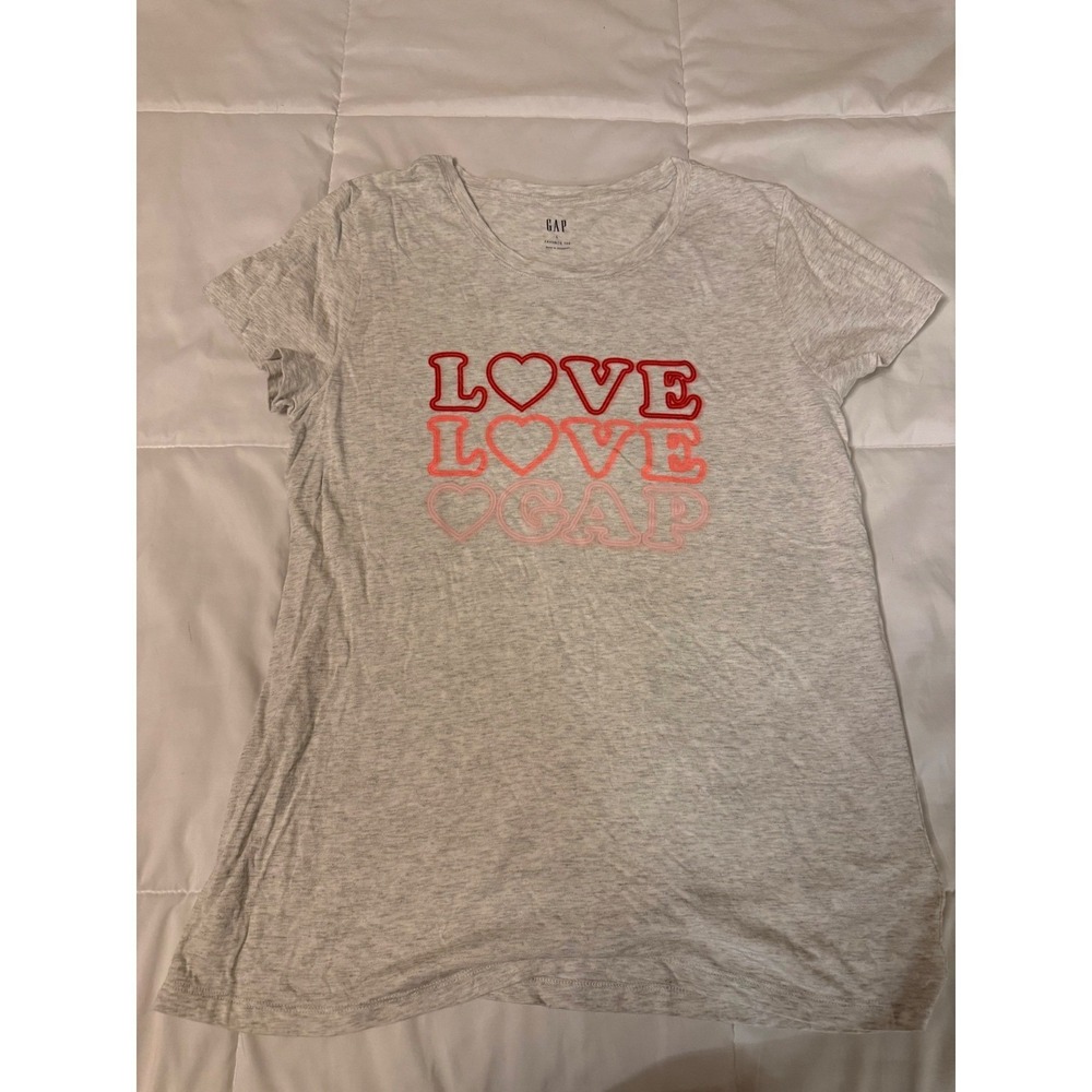 Gap Favorite Tee Womens Large Gray Love Heart Graphic Short Sleeve T-Shirt L